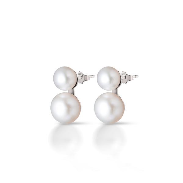 Boucles d’oreilles à clou duo de perles de culture d’eau douce arrondies à base plate blanche de 6 et 7,5 mm sur tige en argent 925