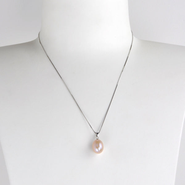 Pearl Necklace Pendant - Lilac
