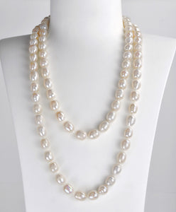 Collier Sautoir Long En Perles D'eau Douce Nouées - Vintage, Couleur Nacrée, Occasion